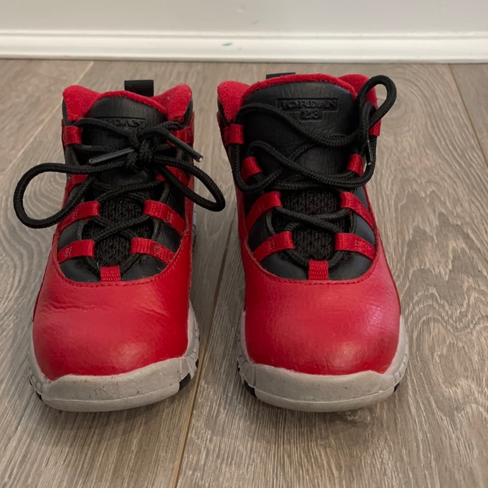 Kids Nike Jordan sneakers